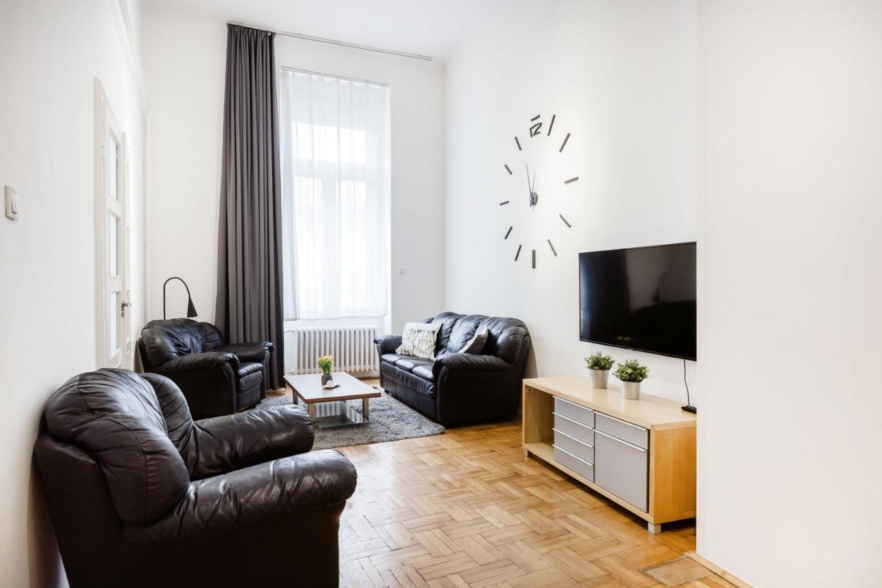 Appartement Elegant In Super Location Boedapest